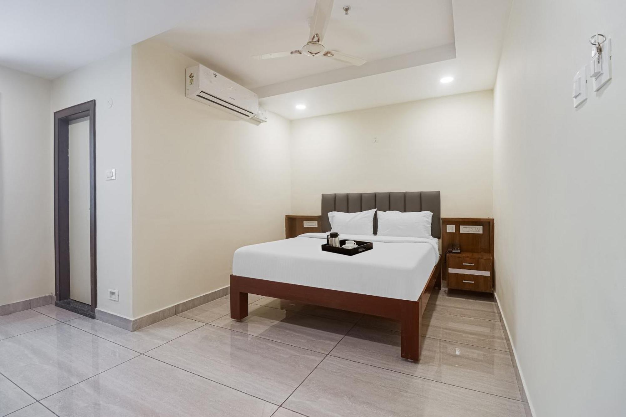 Townhouse Dj Grand Ξενοδοχείο Τιρουπάτι Εξωτερικό φωτογραφία